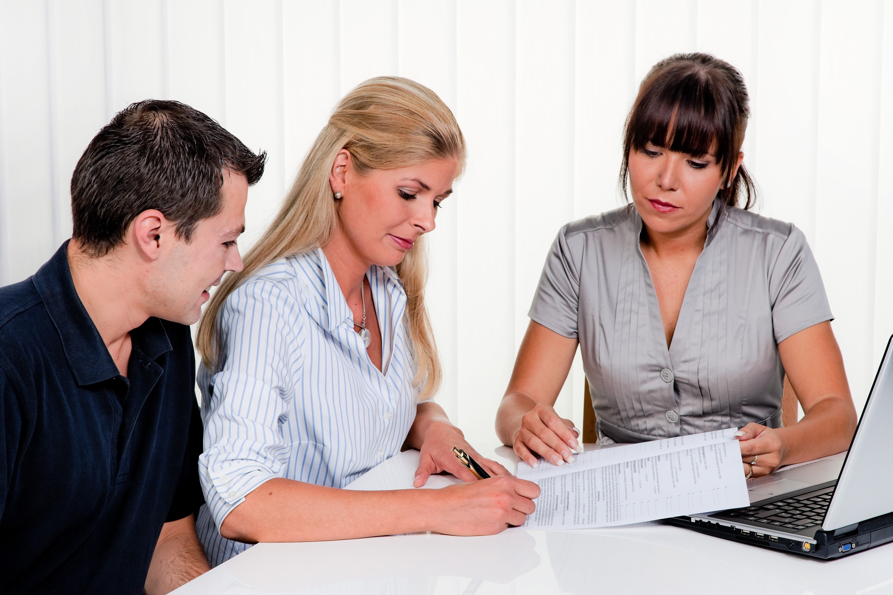 Mia Patch meeting with buyers