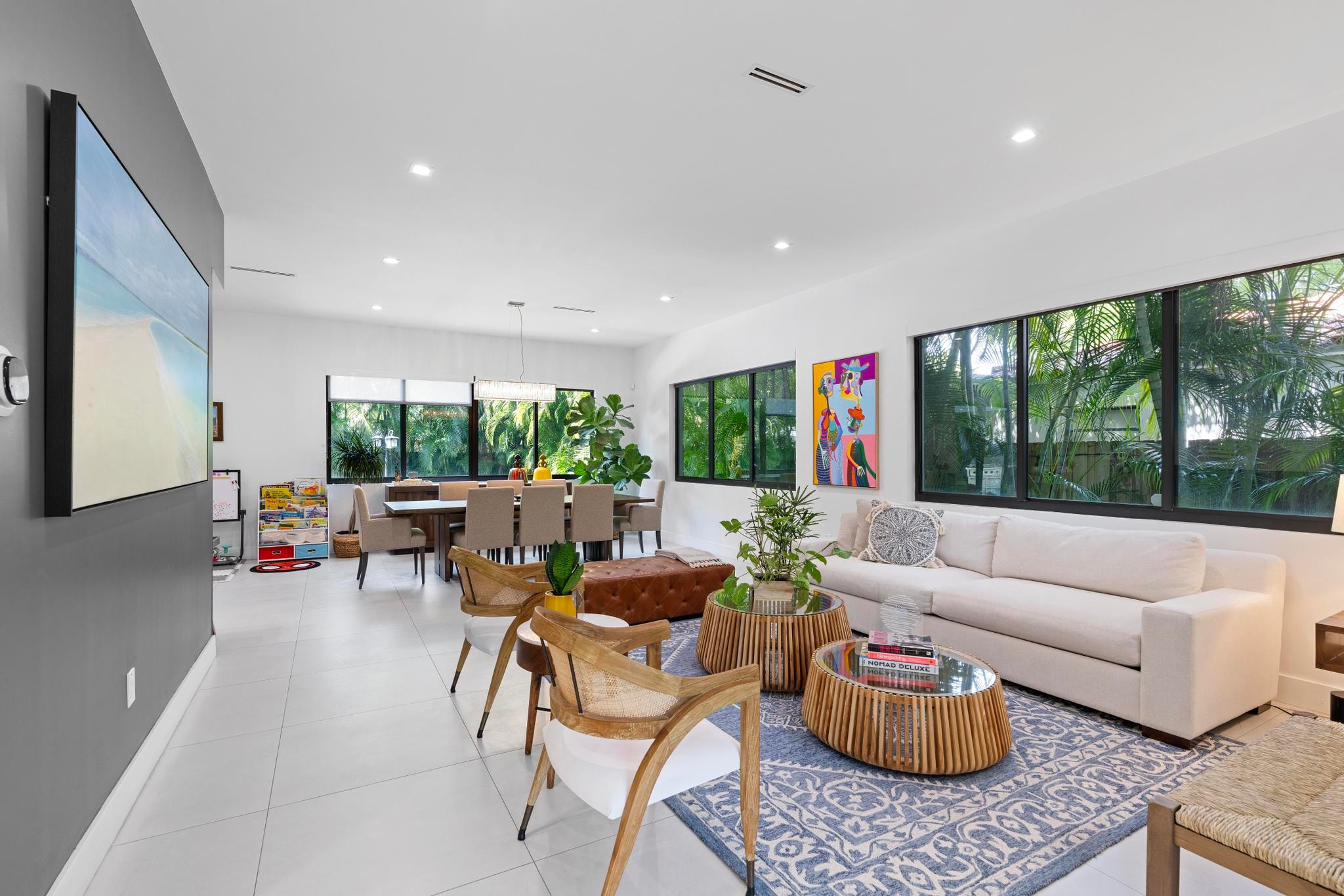 Staged living room — Realty Solutions Group